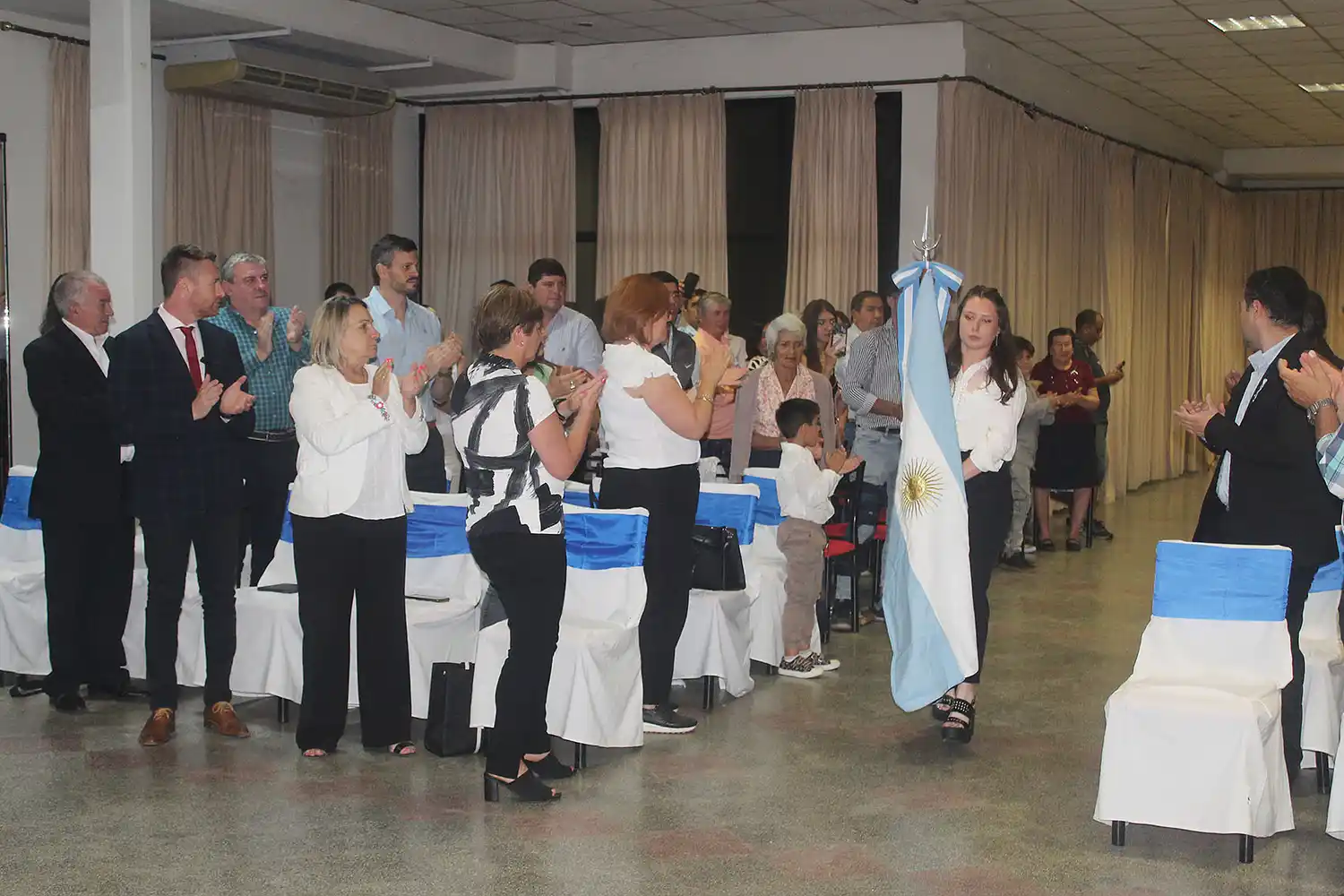 Se realizó el acto colación de grado de la Tecnicatura Aviar