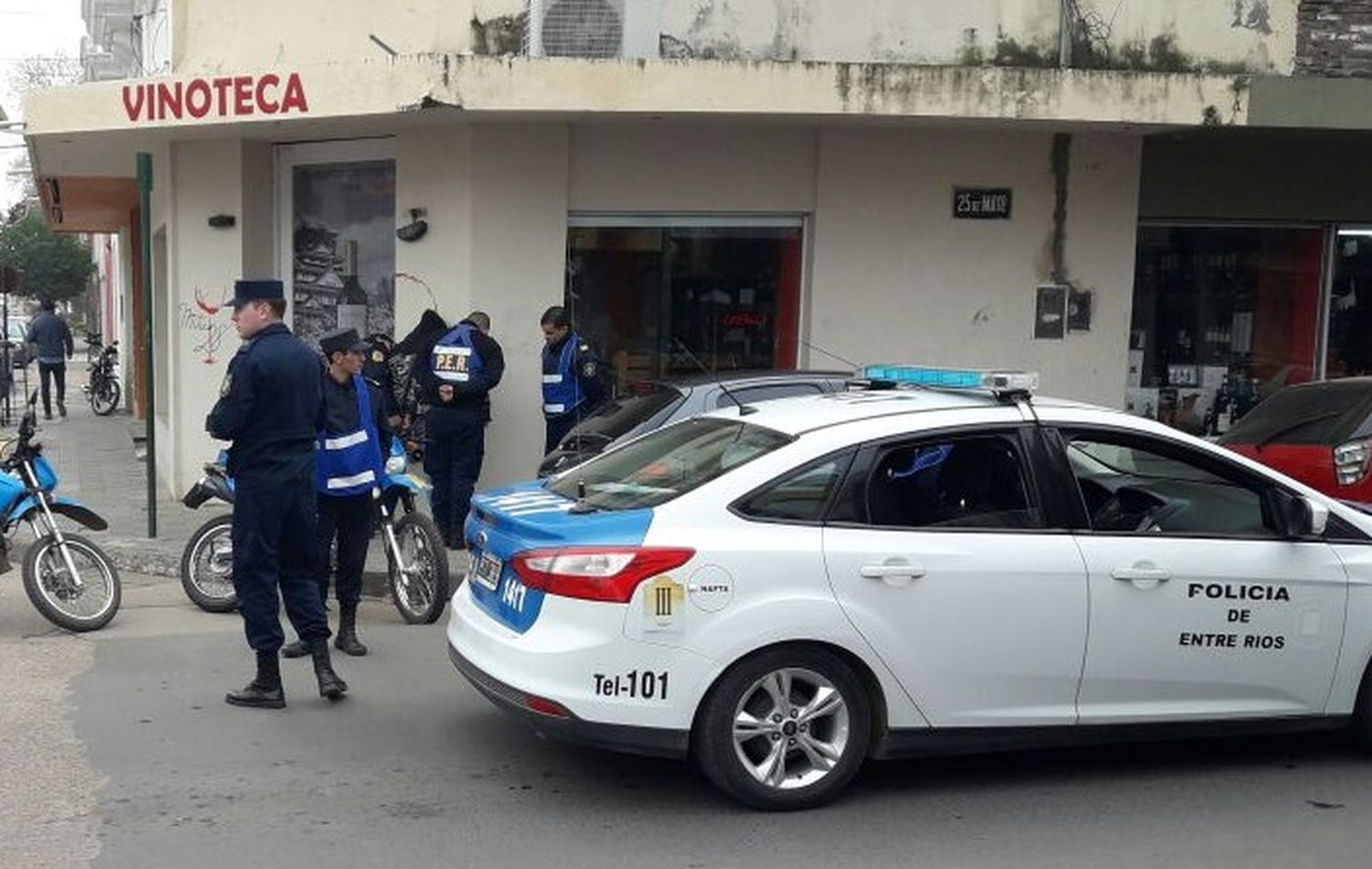 Un ex rugbier detuvo a un delincuente con un tackle en pleno centro