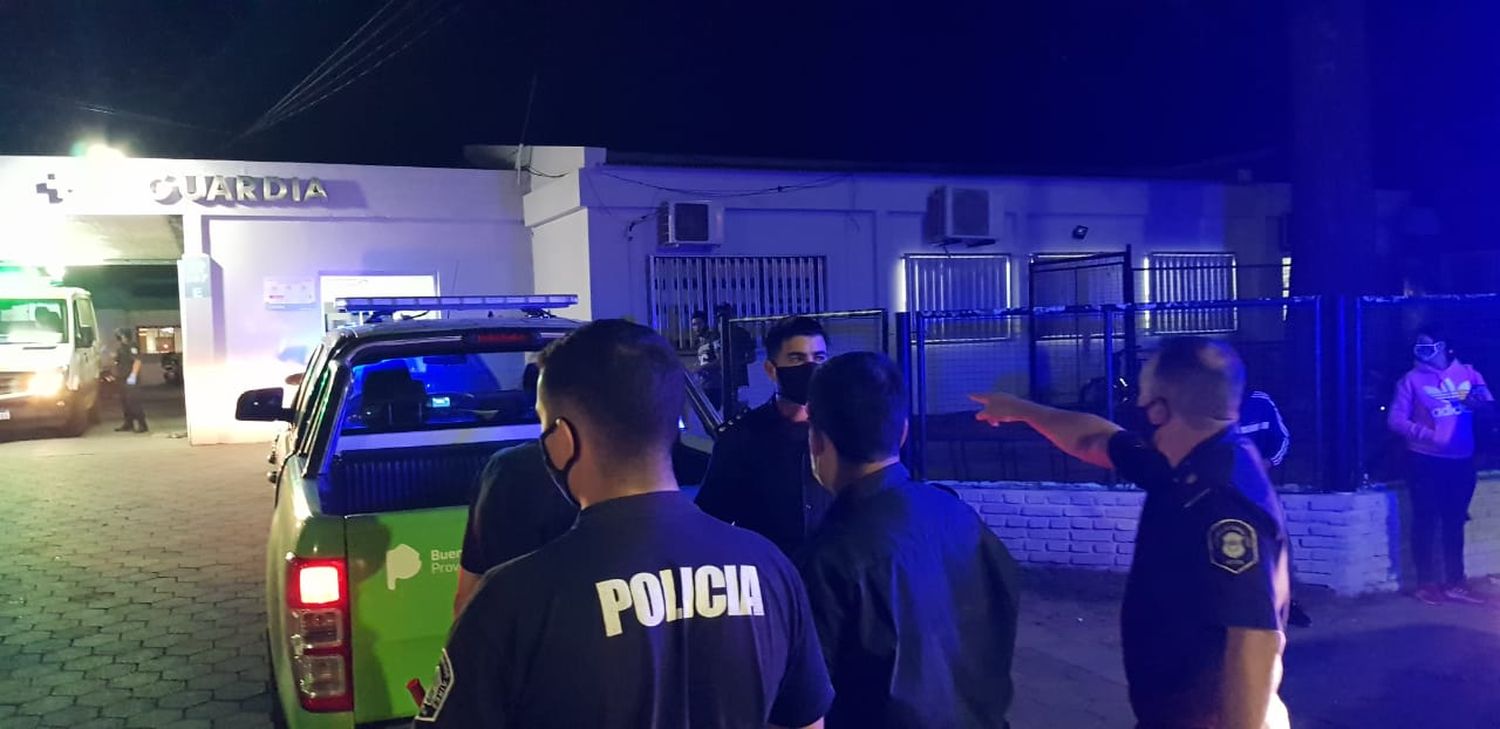 Motochorros chocaron contra un patrullero: el menor de edad fue liberado y su cómplice sigue aprehendido