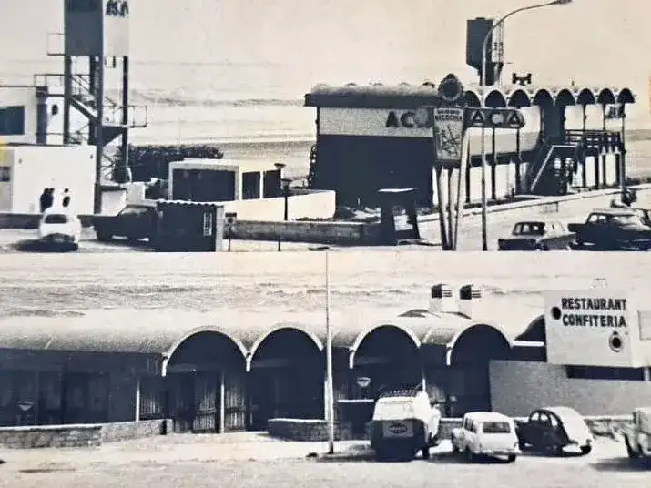 Lugar privilegiado. El balneario se ubicó frente al Casino, que había sido inaugurado unos años antes