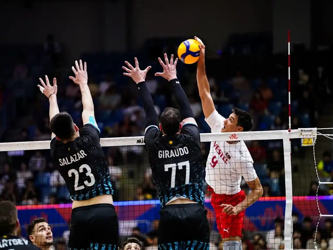 Argentina venció 3 a 2 a Turquía en el cierre en Japón.Foto:FEVA