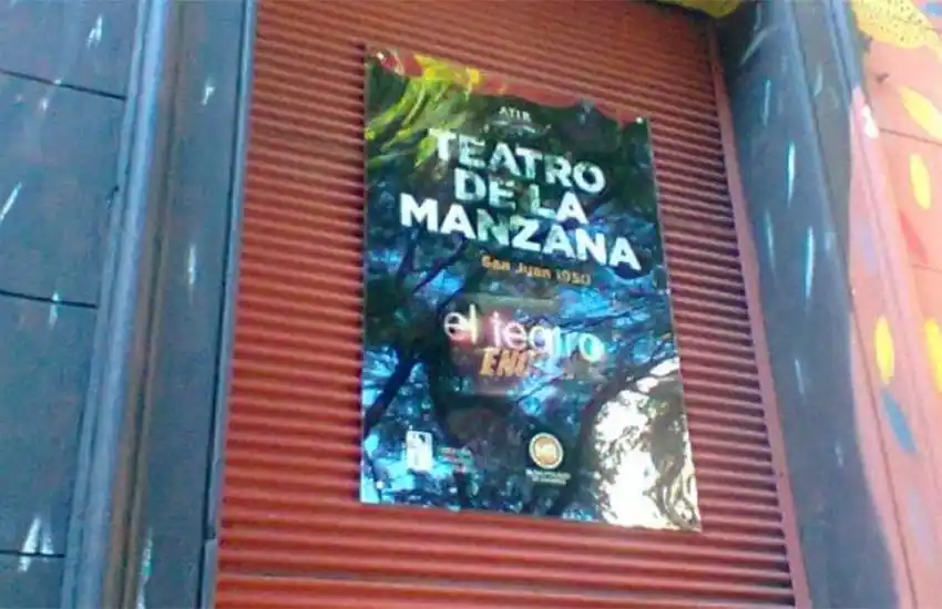 Robaron en un teatro céntrico simulando ser espectadores