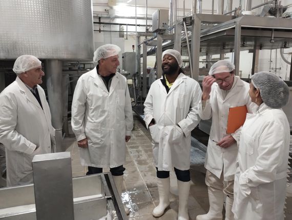 Contingente colombiano visitó Tandil para conocer el modelo asociativo del Cluster Quesero