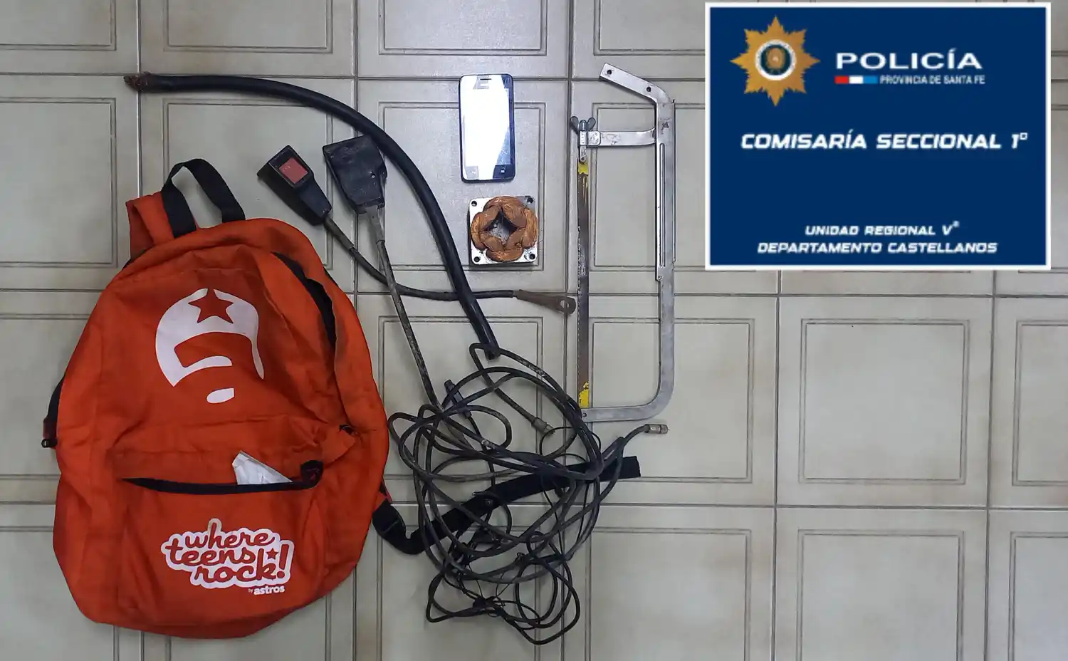 Robaron herramientas, cables y un celular desde un galpón, pero no llegaron lejos