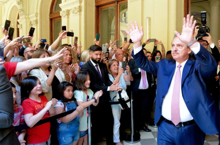 Alberto Fernández confirmó que una misión del FMI llegará al país en los próximos días