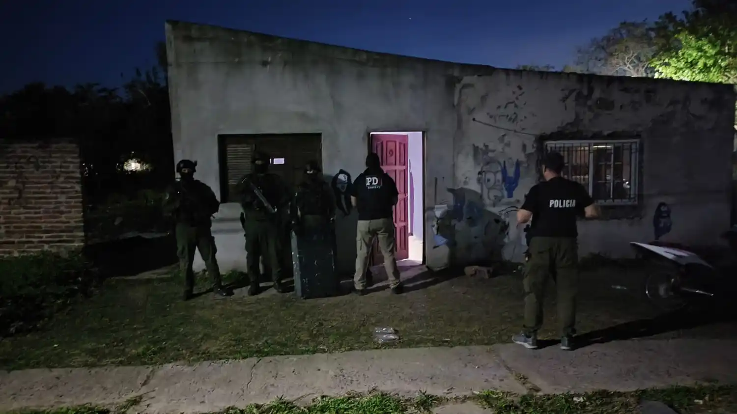 Otro operativo contra el microtráfico con resultados positivos: encontraron cocaína, marihuan y armas en la región