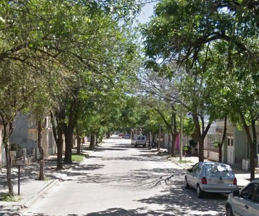 Los delincuentes ingresaron a cara descubierta y sin usar armas. Foto: Google.