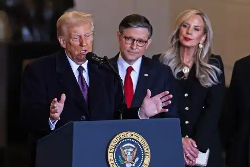 INICIA LA ERA TRUMP: decretará emergencia en la frontera con México y comenzarán las DEPORTACIONES MASIVAS (+Video)