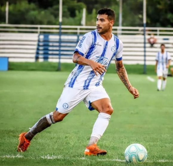Uruguay: con Gabriel Báez Corradi, Cerro Largo clasificó a la copa Sudamericana