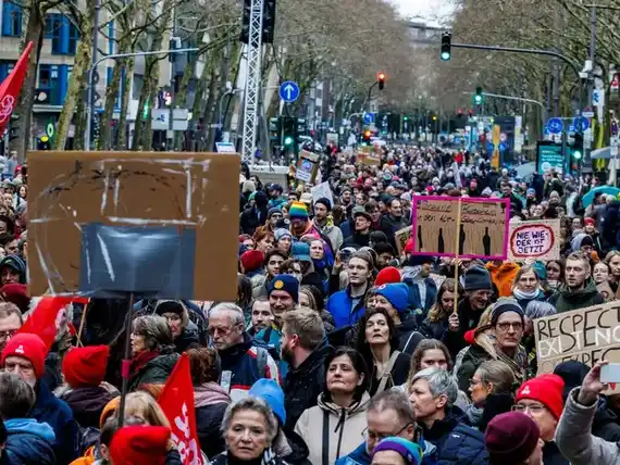 En Alemania, manifestaciones en contra de la ultraderecha