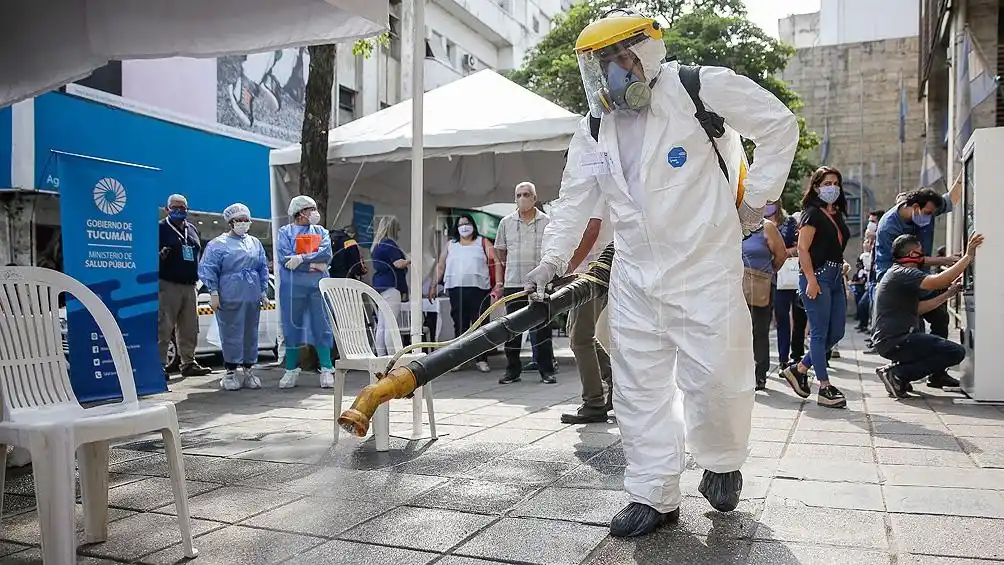 Confirmaron 14 muertes y 886 nuevos contagios de coronavirus en Argentina