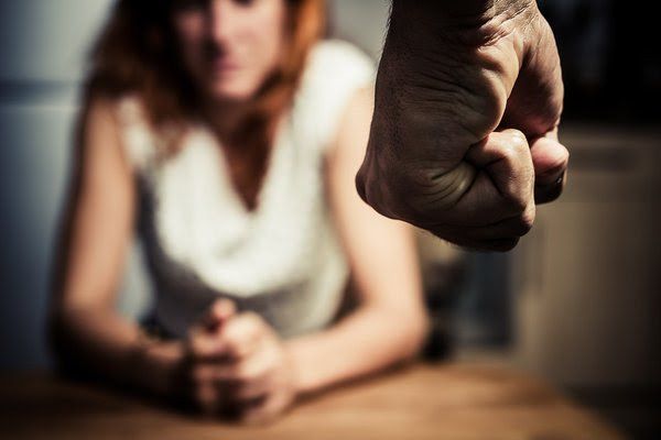#NiUnaMenos: Buscan crear un registro de violentos 	