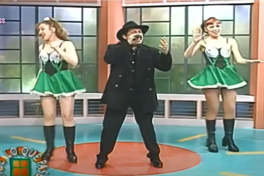 Antonio Ríos y sus bailarinas en los '90: un video se hace viral luego de que descubrieran un curioso detalle