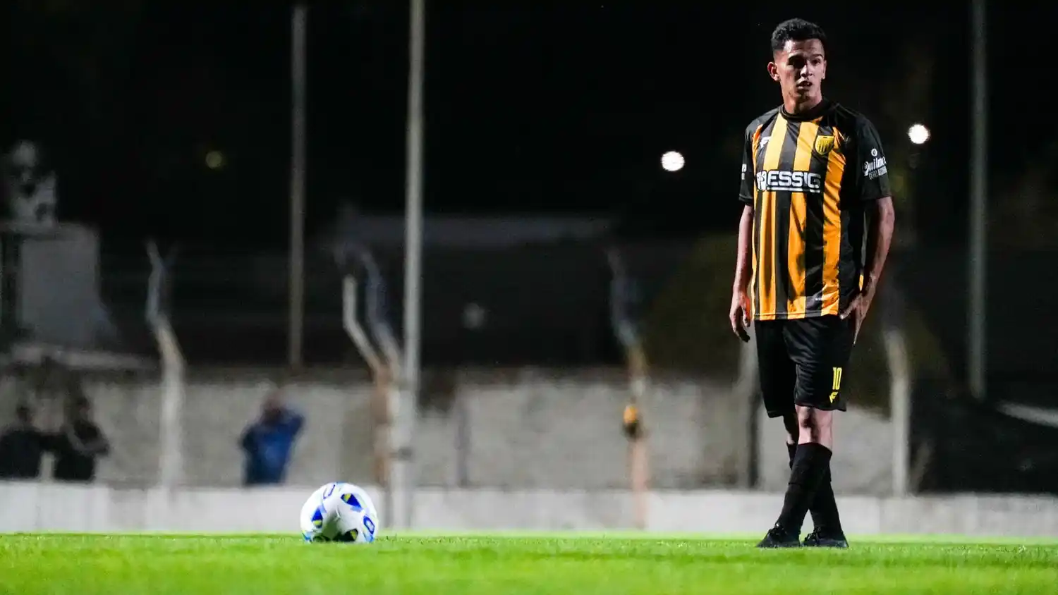 FOTO @CLUBSANTAMARINA Galabert fue titular en los dos partidos más recientes de Santamarina.