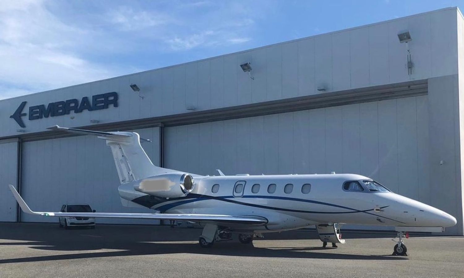 Se entregó el primer Embraer Phenom 300E para un cliente Brasileño