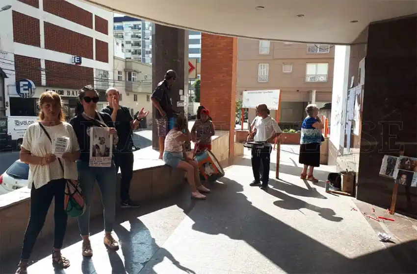 El PAMI intervendría en el conflicto con el Hospital Español