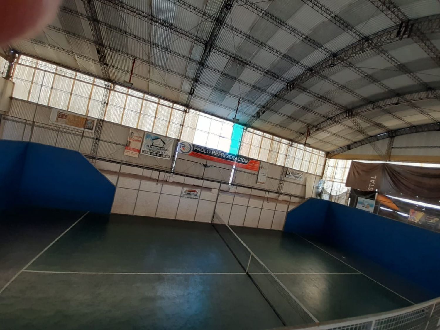 También en la ciudad, el pádel busca ser el primer deporte en retomar la actividad