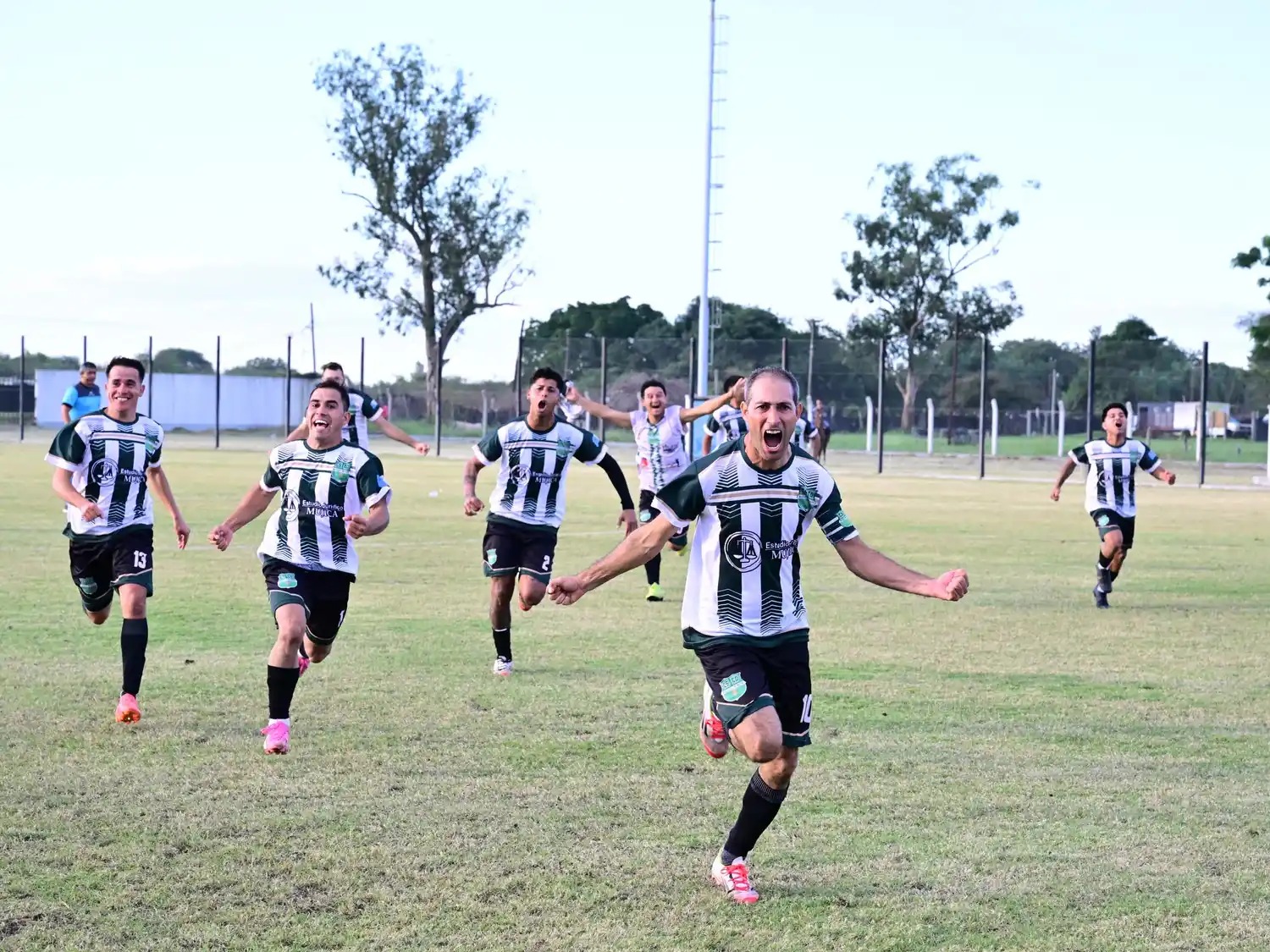 Mariano Moreno de Villa Dos Trece se consagró campeón