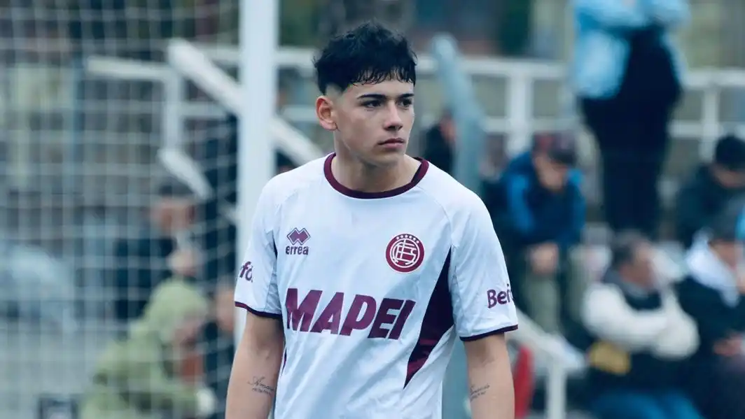 Román en el último año con Lanús