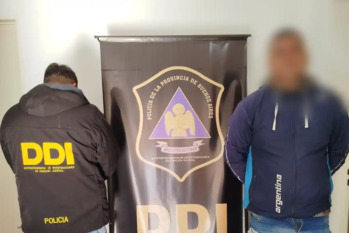 El detenido está involucrado en una causa por robo a mano armada.
