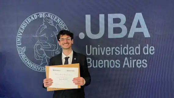 La UBA distinguió al gualeyo Esteban Almeida por su desempeño académico