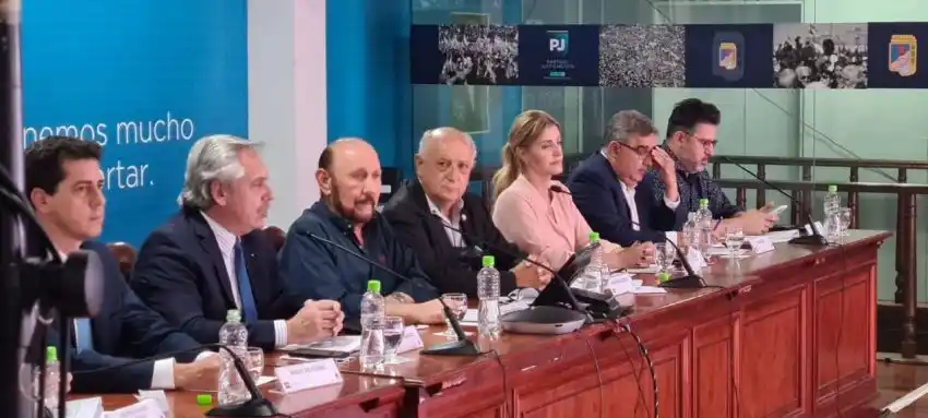 Insfrán presidió sesión del Congreso Nacional del PJ