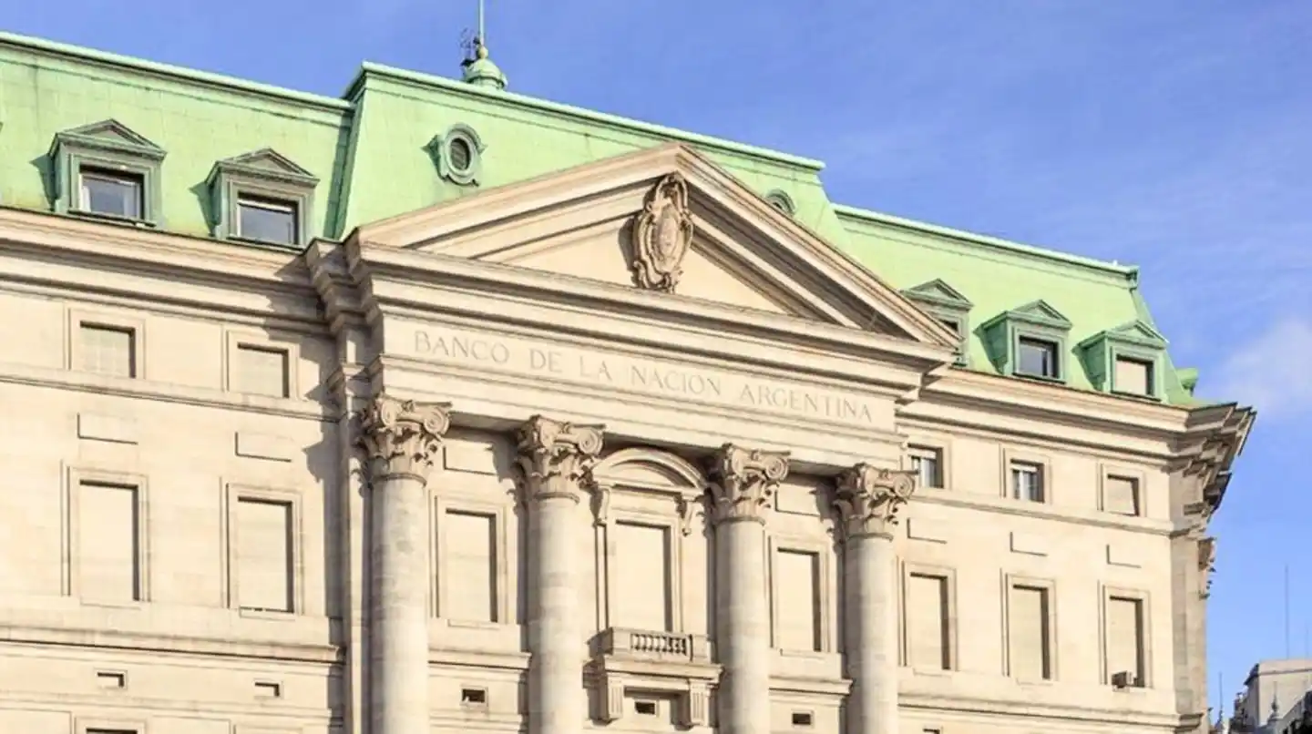Por decreto, el Gobierno convirtió al Banco Nación en sociedad anónima