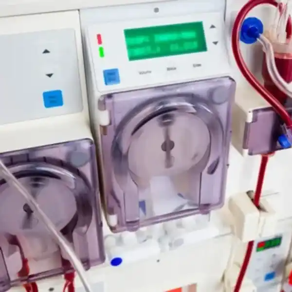 Advierten por la falta de insumos médicos para diálisis: hay 30.000 pacientes en riesgo