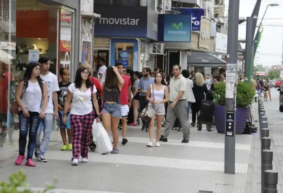 En Tandil se redujeron hasta un 50% las compras con tarjeta de crédito