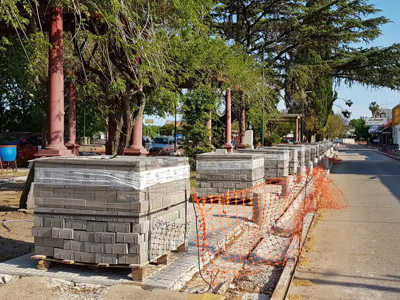 Avanza la renovación de calle San Lorenzo entre Bolívar y Del Valle