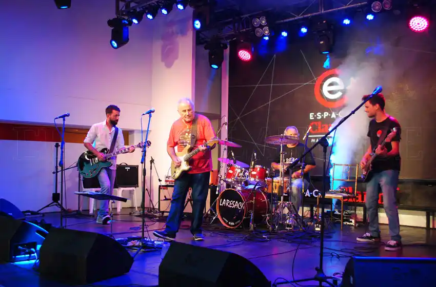 Misterios policiales, bandas de rock y puro blues: el sábado de Espacio Clarín