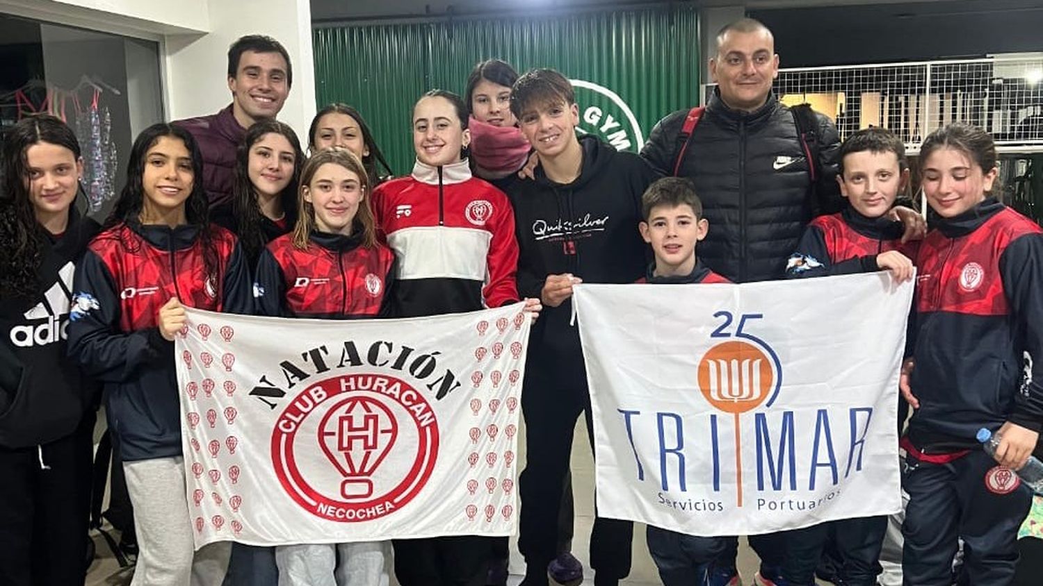 La delegación de Huracán que compitió en Mar del Plata