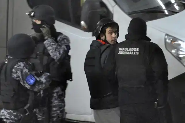 Ordenan que Monchi pase a un pabellón común