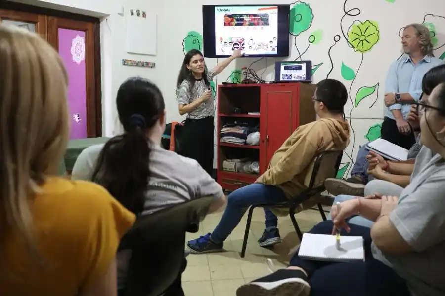 Provincia capacitó y otorgó el Carnet de Manipulación de Alimentos a 23 mil personas en nueve meses