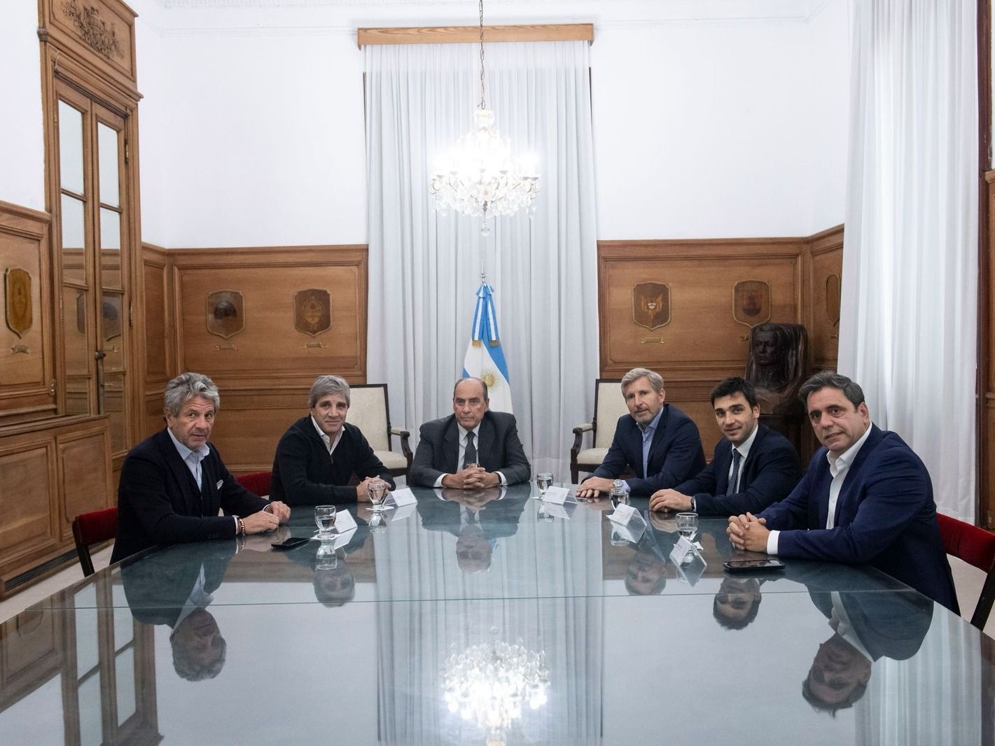 El Gobierno firmó convenios con Chubut y Entre Ríos