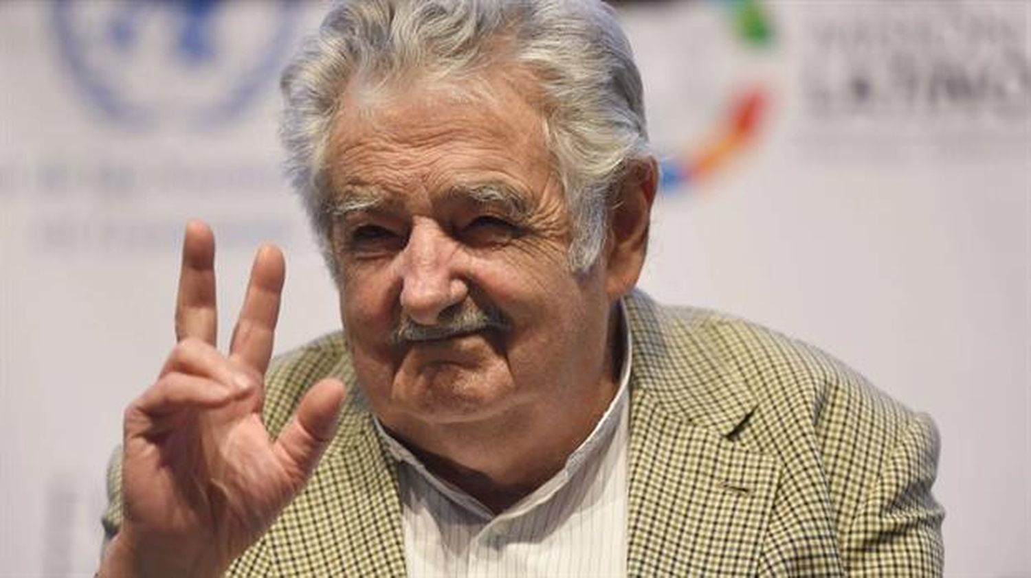 José Mujica fue dado de alta y su médica expresó: "Tenemos fuertes convicciones de que el cáncer se curó"