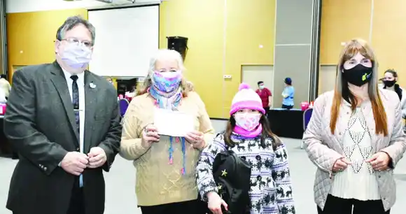 Ministra Velázquez: "Siento orgullo de cómo se está llevando adelante el plan de vacunación en Concordia"