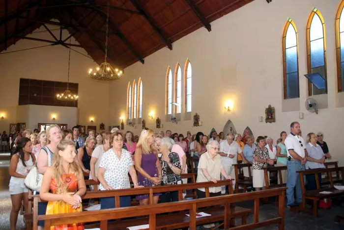 Con una misa y la presencia del obispo la parroquia de Lourdes celebra sus 60 años