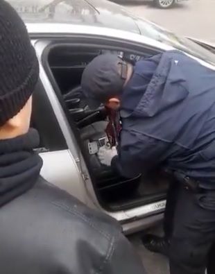 Avellaneda: Acusan a un integrante de la Fuerza Aérea de captar a una menor de 12 años por redes sociales y violarla