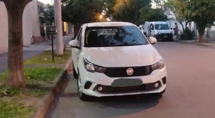 El accidente ocurrió en la intersección de Larrea y Juan B. Justo.