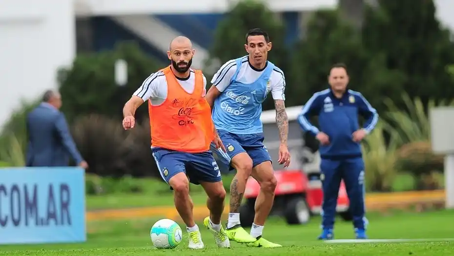 Sampaoli: “Mascherano no está descartado para nada”