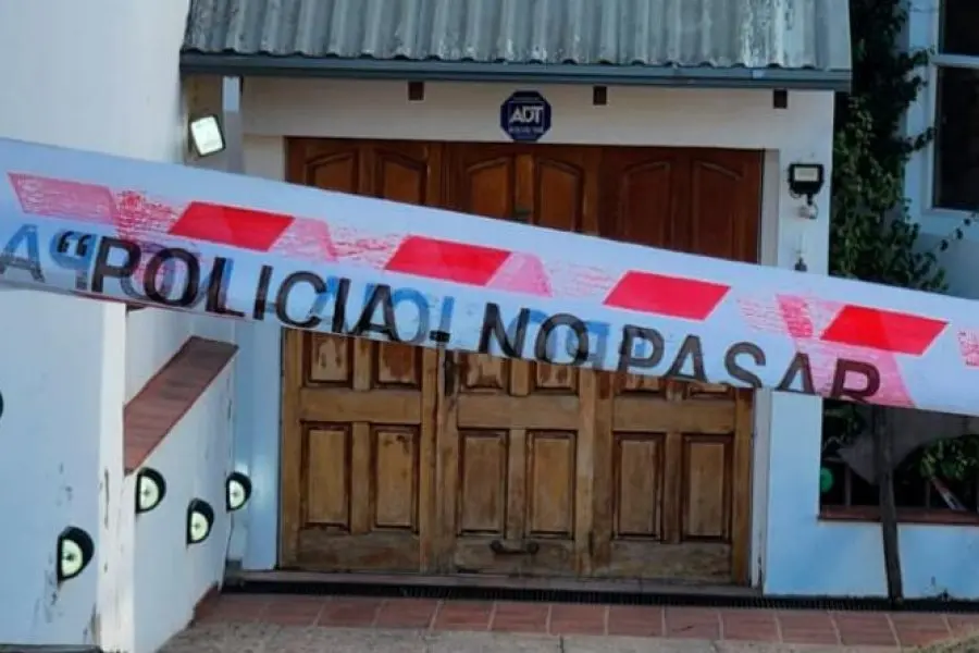 Una jubilada mató a balazos a un delincuente que entró a su casa y atacó a su pareja en Bialet Massé