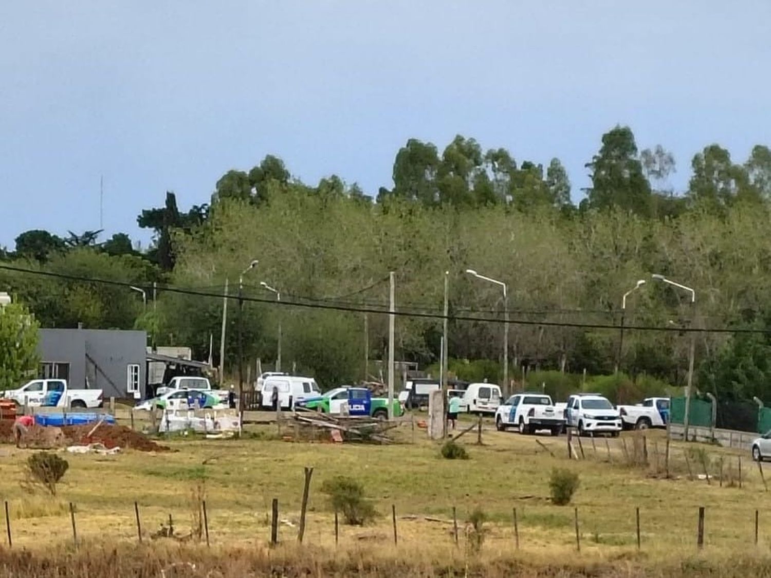 La rápida reacción de la policía logró frenar una nueva ocupación de terrenos sobre calles Vigil y Del Medio, en Villa Gaucho.