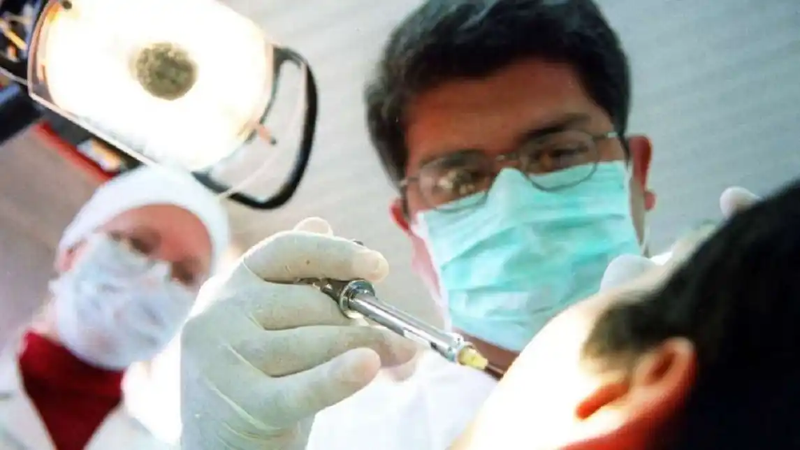 Odontólogos en cuarentena: sólo urgencias y estrictas medidas de bioseguridad