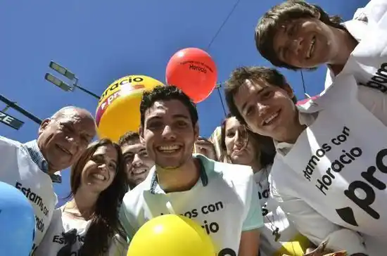 Campana: Acusan al PRO de "importar" militantes de Capital Federal 