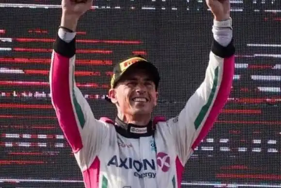  Pernía se llevó el triunfo del TC2000 en Rosario