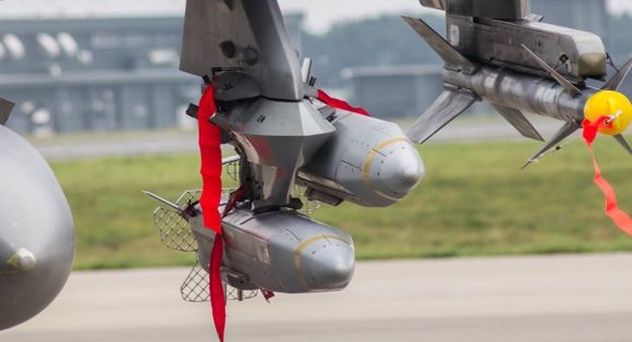 La USAF va a desarrollar un misil de crucero ligero, de largo alcance y bajo costo para Ucrania