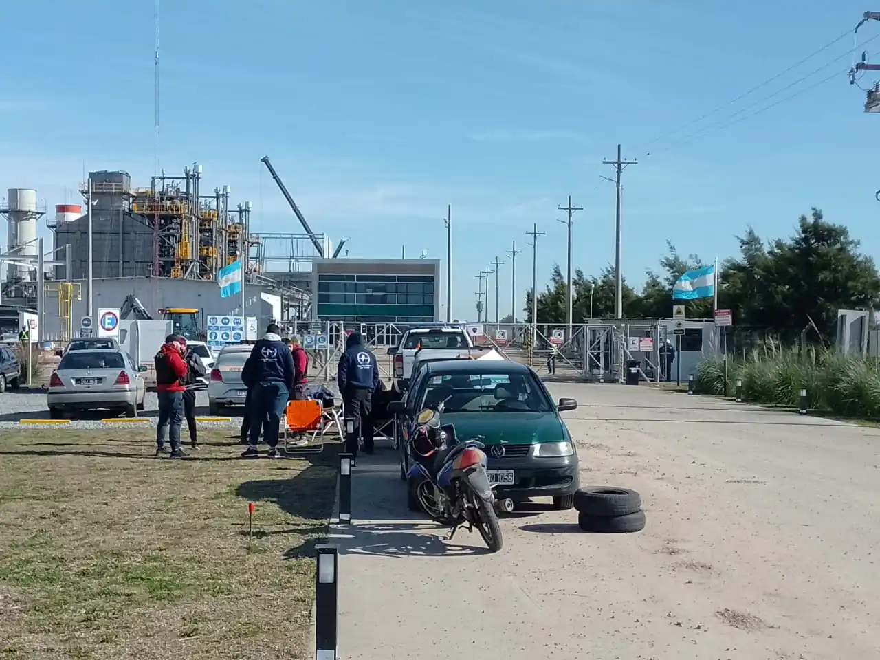 Protesta en la Termoeléctrica tras el despido de personal de Seguridad