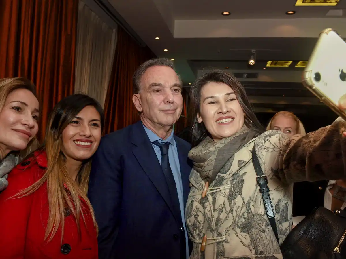 Pichetto afirmó que el oficialismo ganará en primera vuelta