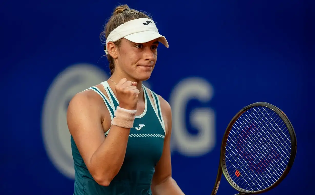 Solana Sierra festeja con puño apretado su primer triunfo (Foto: Argentina Open)